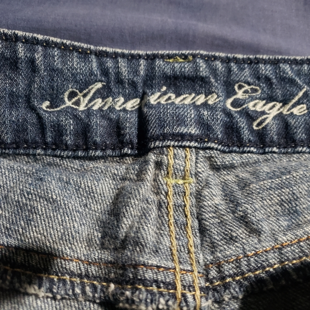 American Eagle dark Blue distressed  shorts - Picture 5 of 6